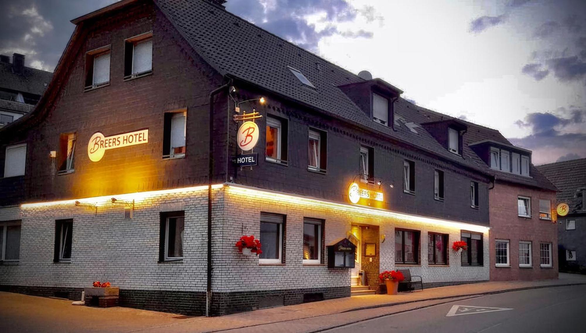 Breer S Hotel Schwerte Exterior foto